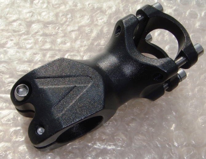 Bild 1 von Schön Alu Vorbau, 60mm Länge , 25,4mm, 7° Fahrradlenkervorbau stem neu  / (Farbe) Schwarz