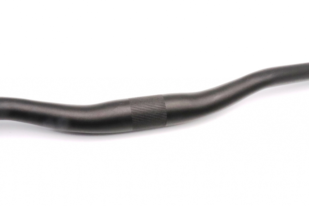 Bild 1 von Alu Riser Bar Ergo Lenker Ø 31,8 mm 580-780 mm schwarz matt  / (Länge) 700 mm