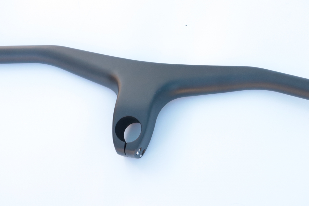 Bild 1 von Carbon mtb Flat Lenker mit integriertem Vorbau lenker breite 680-800 mm UD Matt